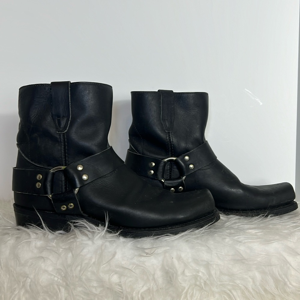Durango Men's Size 11 D Motorcycle Harness Boot # 27017 Black US Square Toe